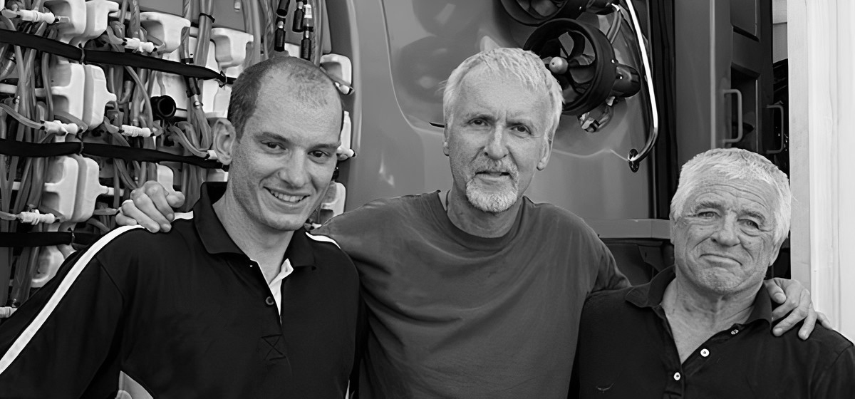 Photo of Tritium's James Kennedy with James Cameron for Deepsea Challenger